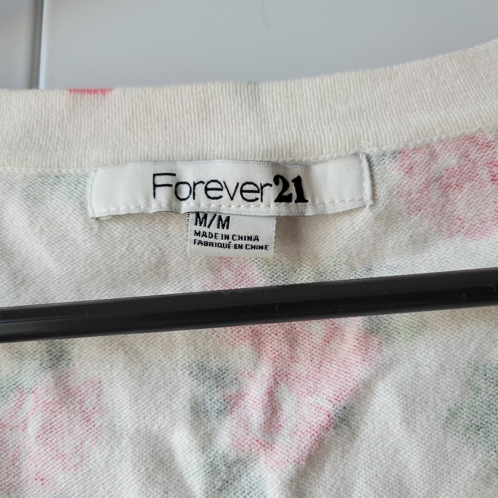 F21 cotton floral sweater - Picture 2 of 5